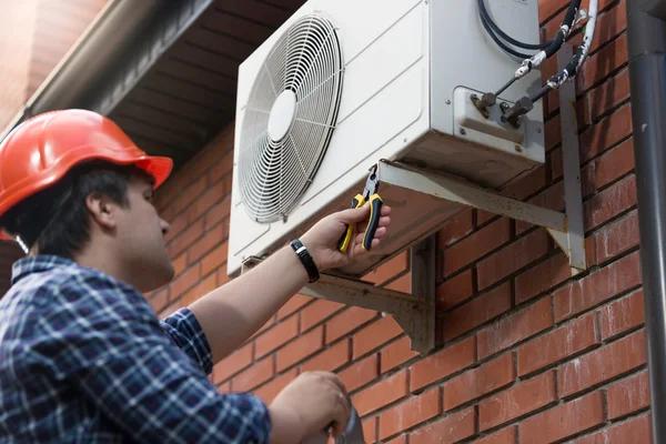 Fast Furnace Repair Frankford by Custom Mechanical