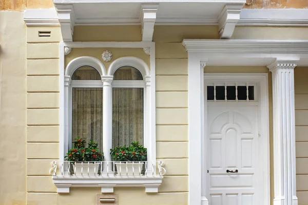 Common Mistakes to Avoid When Buying Hurricane Impact Windows in Miami