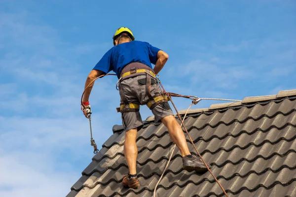 Emergency Roof Repairs Liverpool Available When You Need Them Most